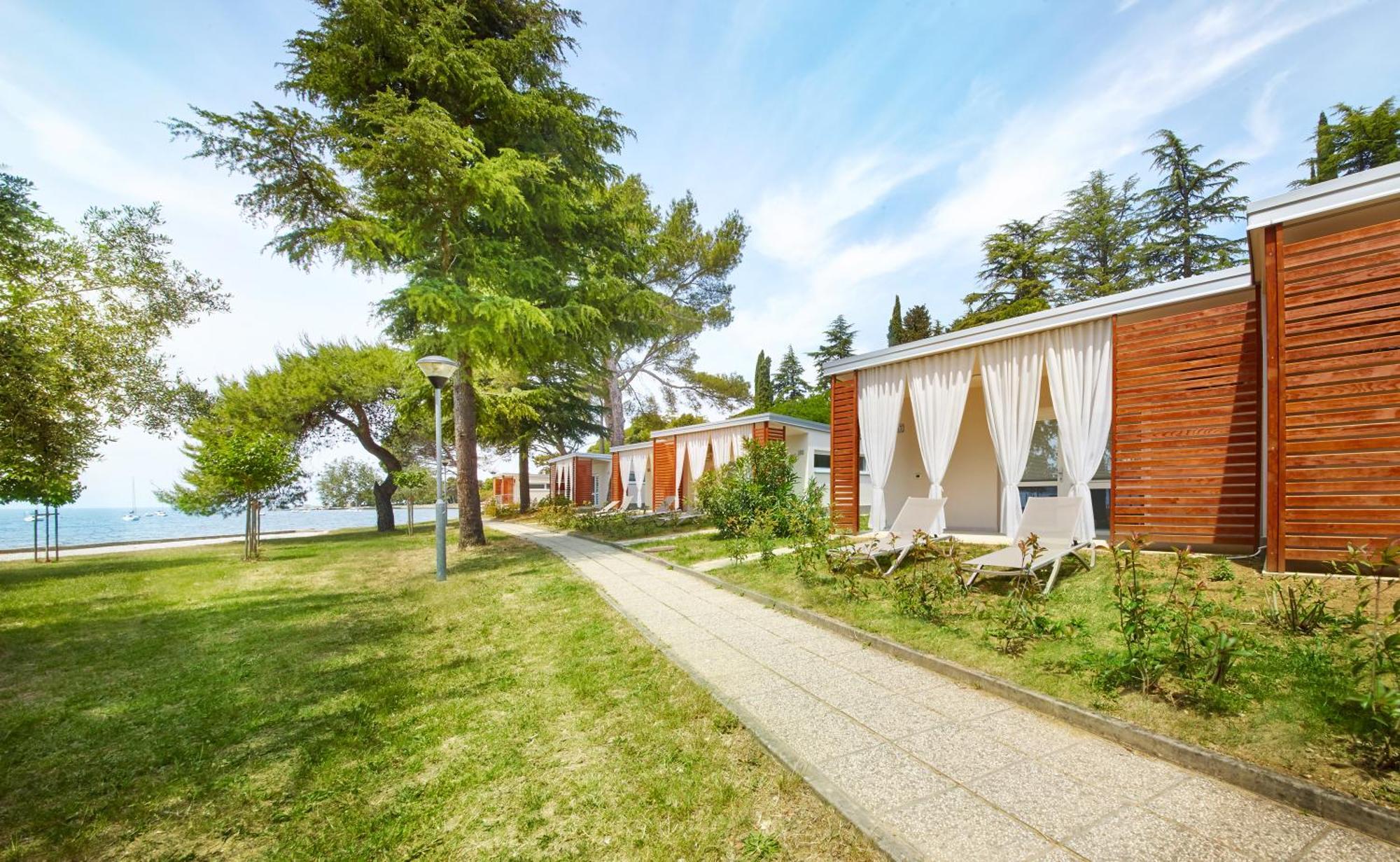 Adria Apartments - Hotel & Resort Adria アンカラン エクステリア 写真